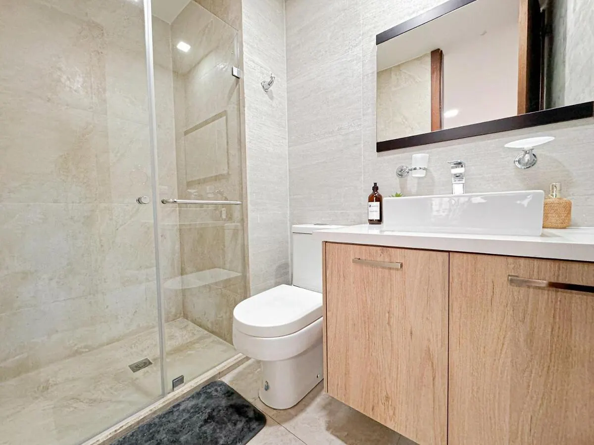 Skyline Haven Your Refuge In The City With Garage Cuenca Apartment